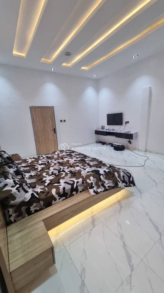3 Bedroom Apartment Self Compound, Vgc, Ajah, Lagos, Flat / Apartment for Rent