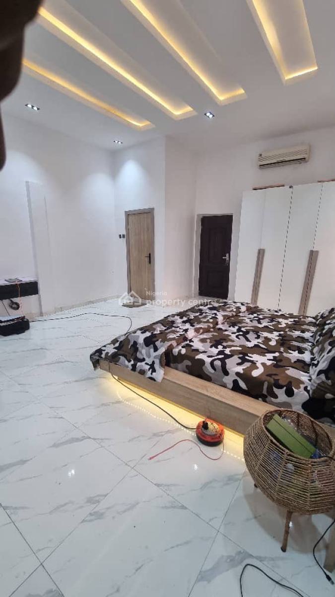 3 Bedroom Apartment Self Compound, Vgc, Ajah, Lagos, Flat / Apartment for Rent
