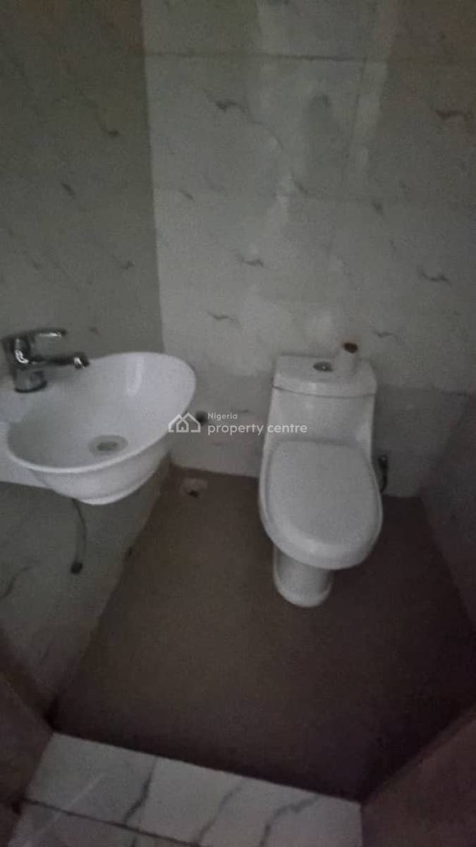3 Bedroom Apartment Self Compound, Vgc, Ajah, Lagos, Flat / Apartment for Rent