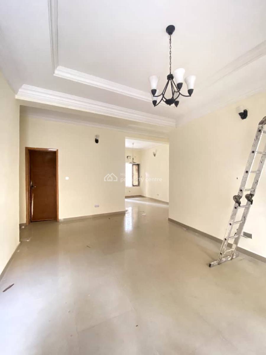 Three Bedroom Apartment in a Secured Estate, Ikota, Lekki, Lagos, Flat / Apartment for Rent