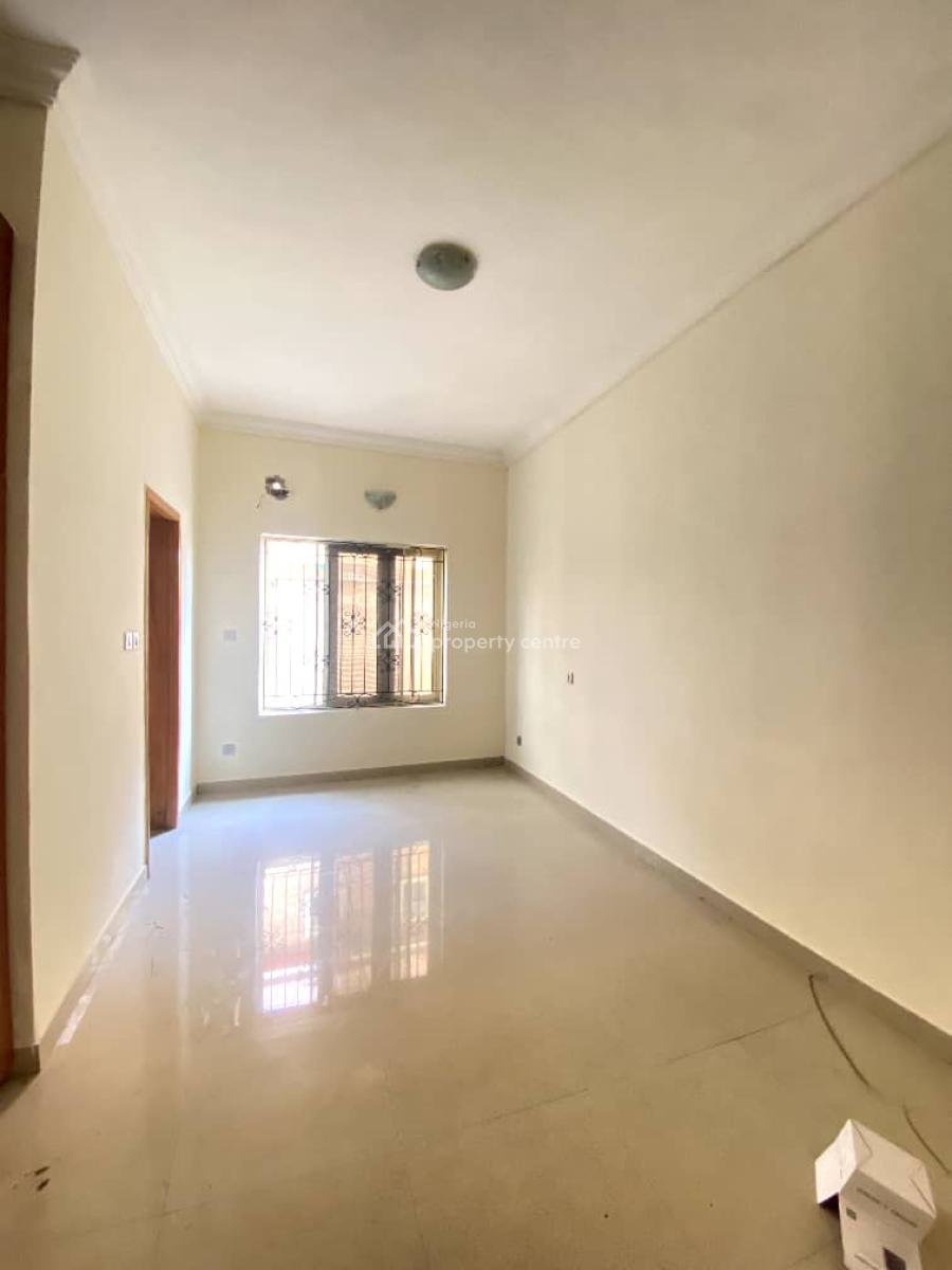 Three Bedroom Apartment in a Secured Estate, Ikota, Lekki, Lagos, Flat / Apartment for Rent