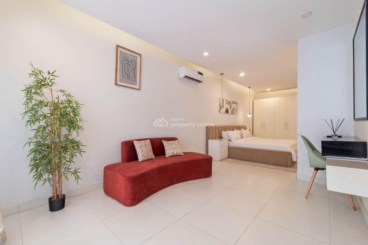 Luxurious 2 Bedroom Maisonette/ Smart Home with Ps5, Lekki Phase 1, Lekki, Lagos, Flat / Apartment Short Let