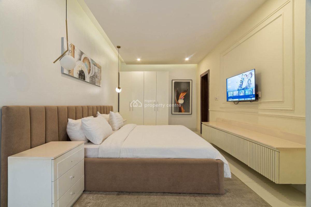 Luxurious 2 Bedroom Maisonette/ Smart Home with Ps5, Lekki Phase 1, Lekki, Lagos, Flat / Apartment Short Let