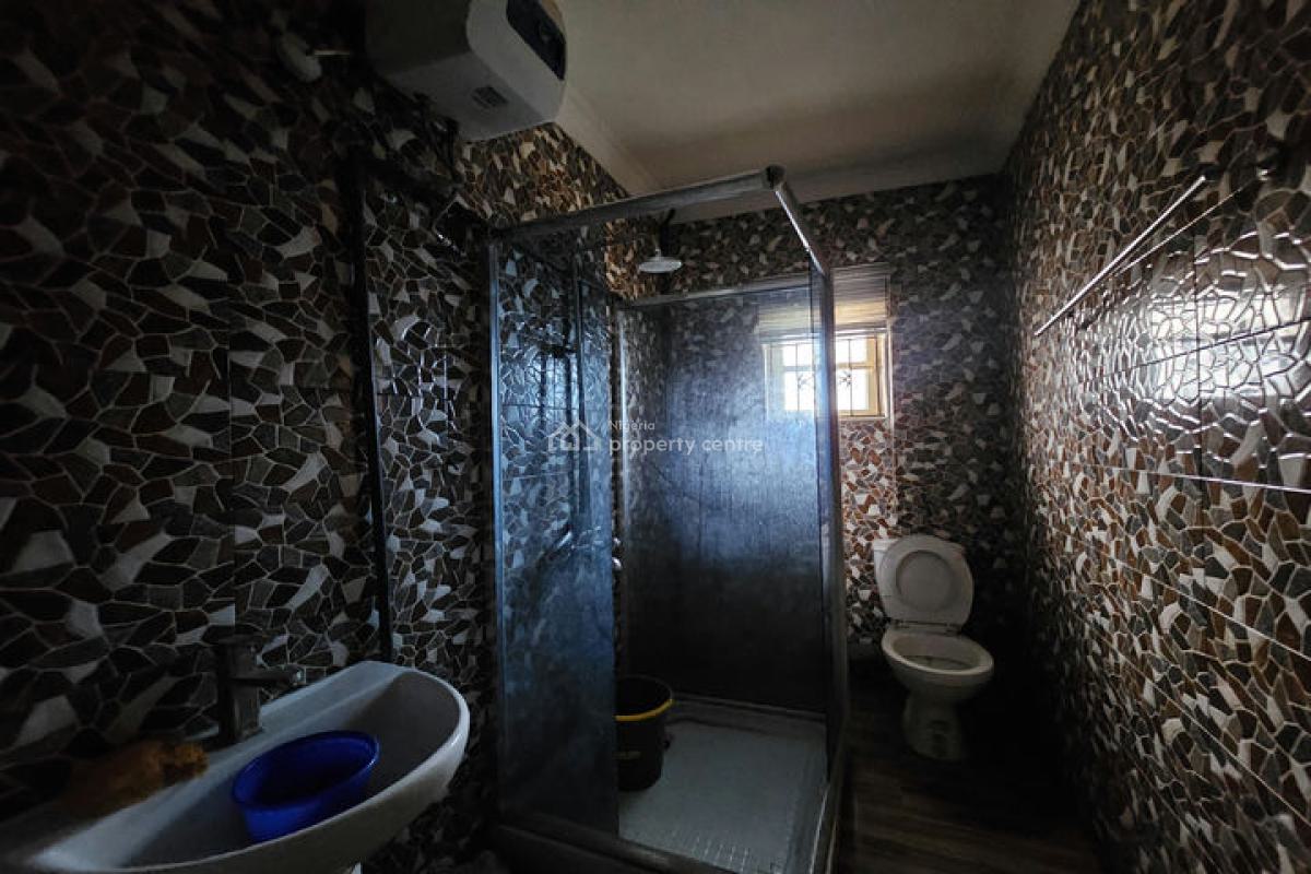 3 Bedroom Apartment, Gra, Ikota, Lekki, Lagos, Flat / Apartment for Rent
