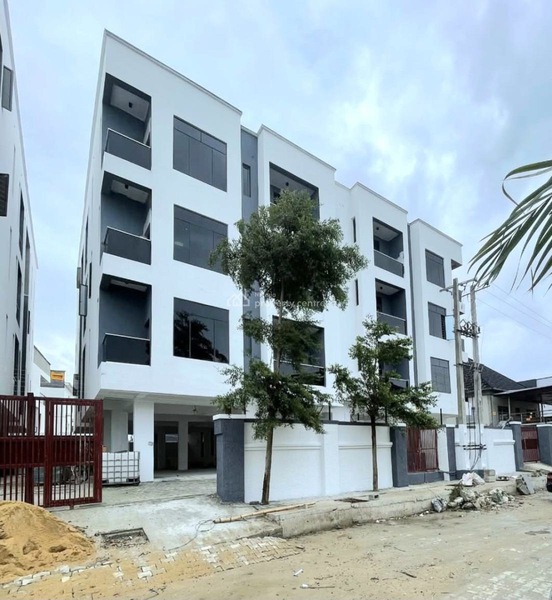 2-bedroom Apartment Available, Ologolo, Lekki, Lagos, Flat / Apartment for Sale
