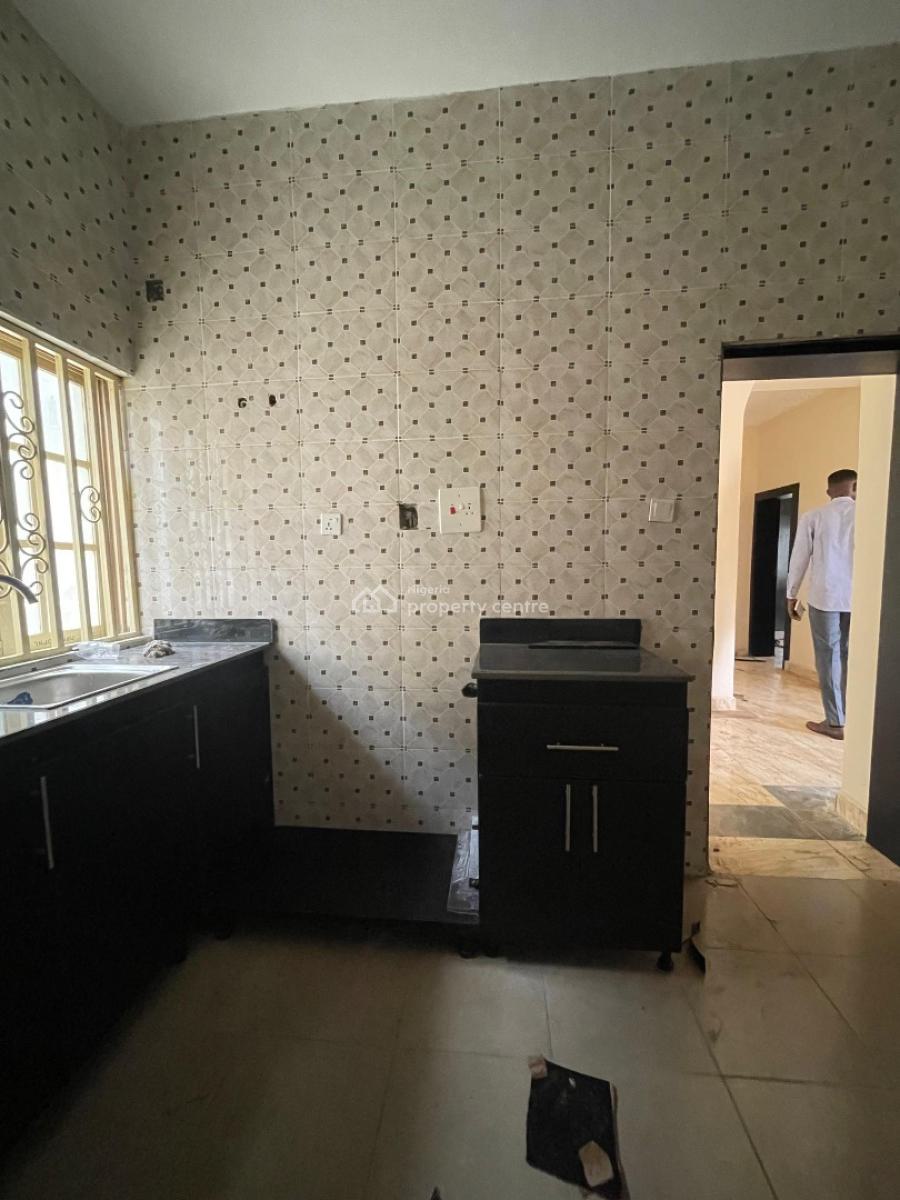 a Brand New 2 Bedroom Apartment in a Decent Neighborhood, Jahi By Gilmore, Jahi, Abuja, Flat / Apartment for Rent