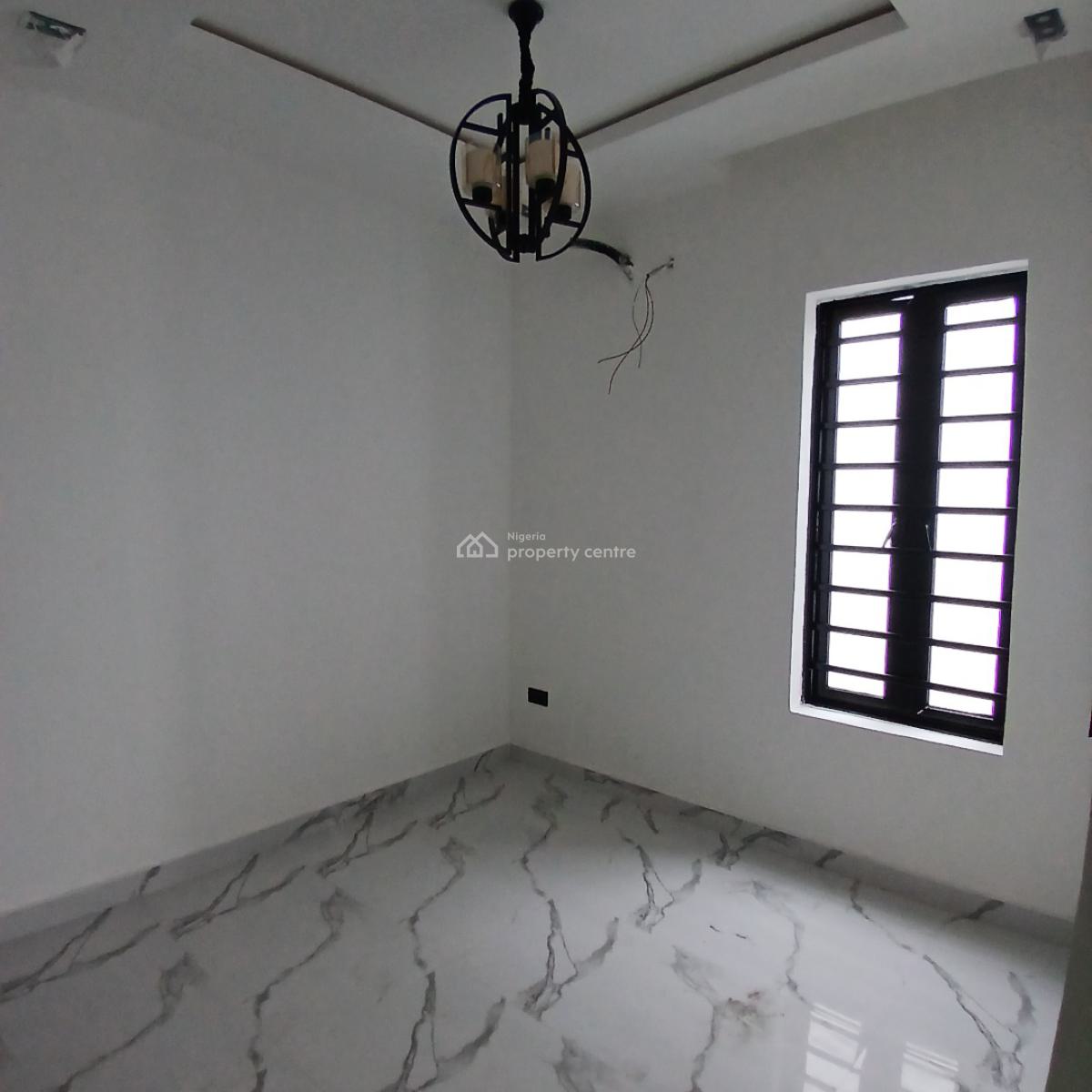 Exquisitely Detailed 4 Bedroom Semi-detached Duplex with Bq, Within a Call to Access Estate  with Spacious Compound, Lekki, Lagos, Semi-detached Duplex for Sale