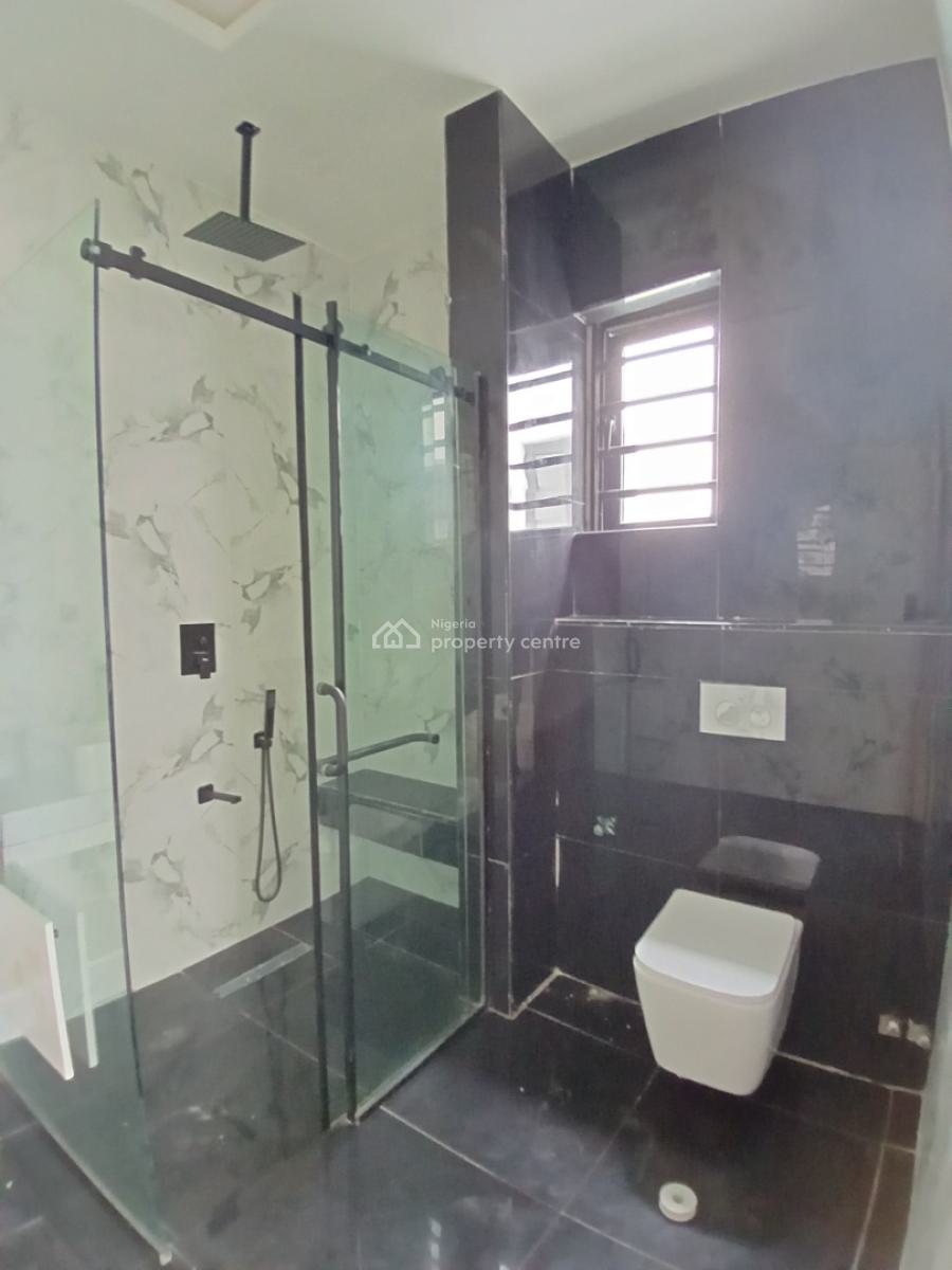 Exquisitely Detailed 4 Bedroom Semi-detached Duplex with Bq, Within a Call to Access Estate  with Spacious Compound, Lekki, Lagos, Semi-detached Duplex for Sale