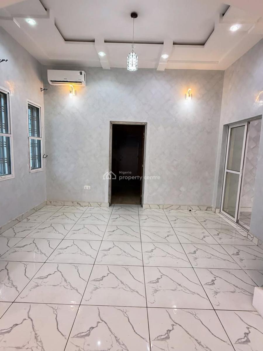 Beautifully Built 4 Bedroom Semi Detached Duplex with Bq, Jahi, Jahi, Abuja, Semi-detached Duplex for Rent