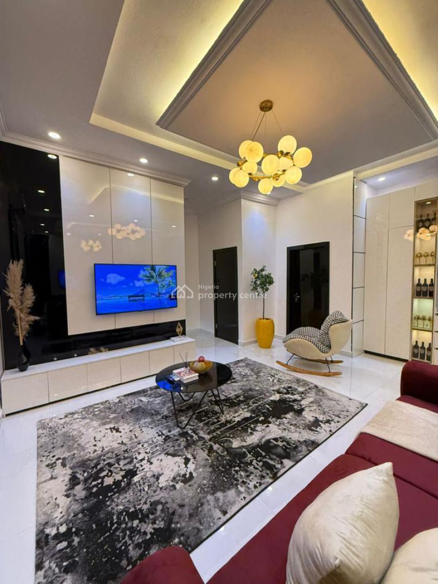 Luxurious 1bedroom Apartment with Private Cinema, Osapa, Lekki, Lagos, Mini Flat (room and Parlour) Short Let
