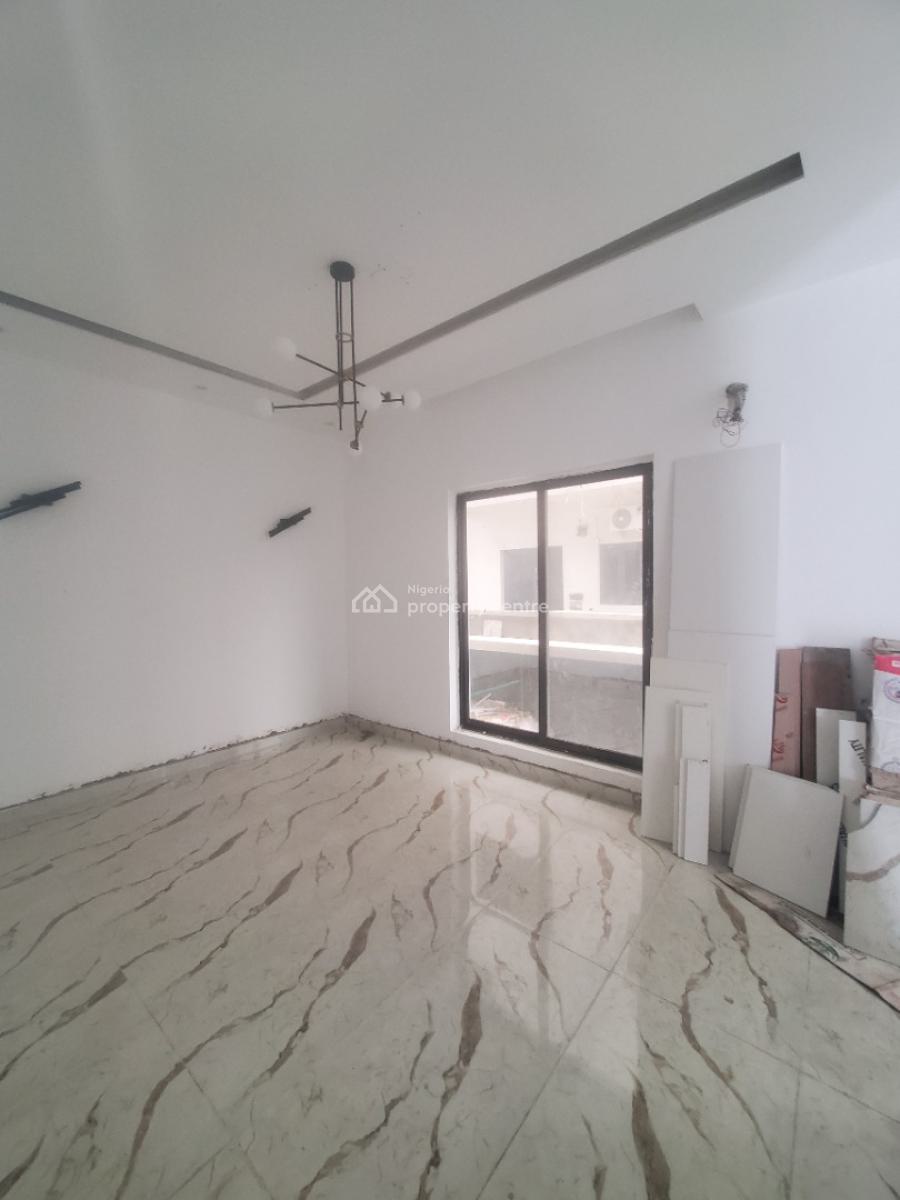 Gorgeous 5 Bedroom Terrace Duplex in a Secured Estate, Idado, Lekki, Lagos, Terraced Duplex for Sale