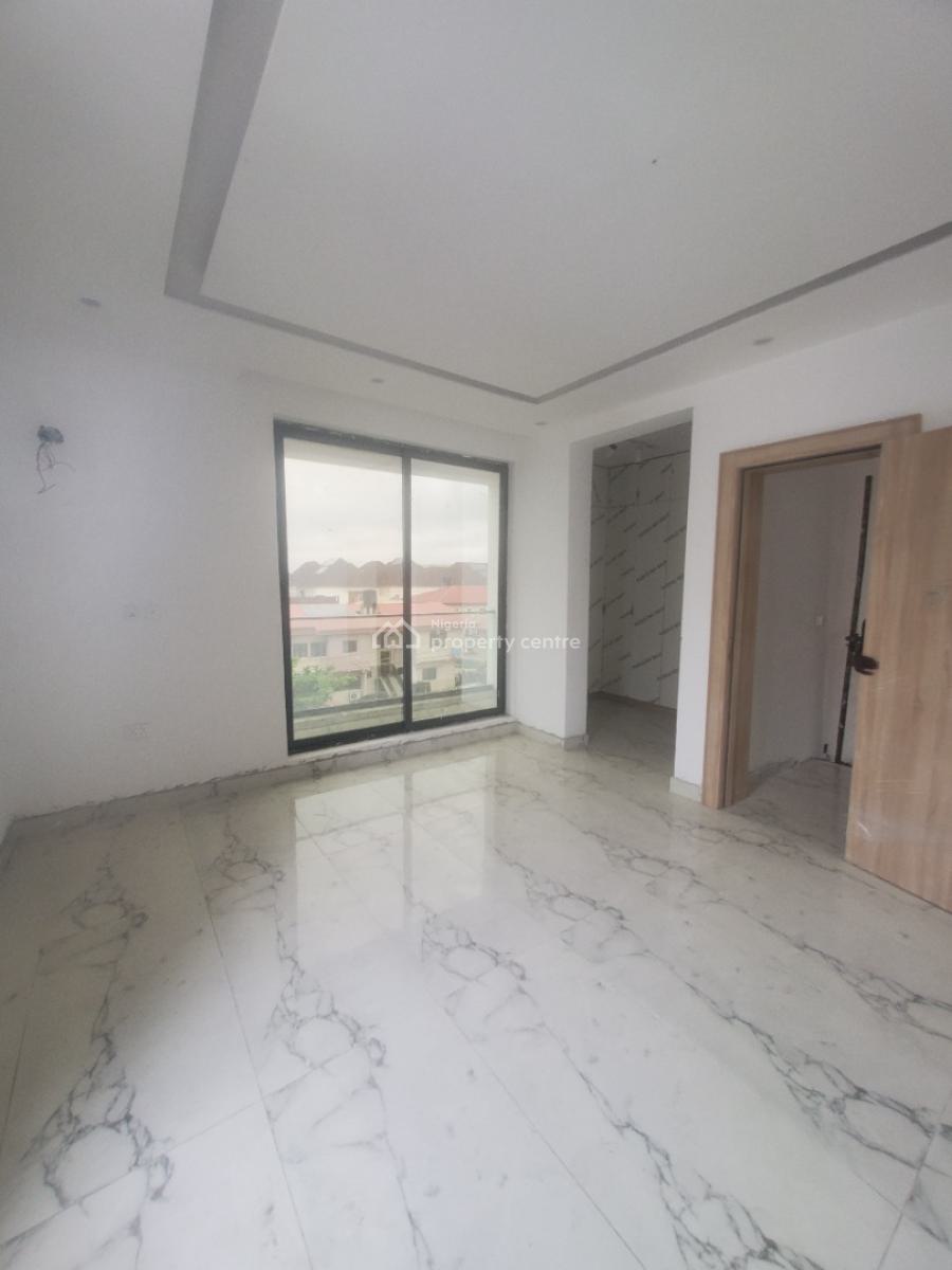 Gorgeous 5 Bedroom Terrace Duplex in a Secured Estate, Idado, Lekki, Lagos, Terraced Duplex for Sale