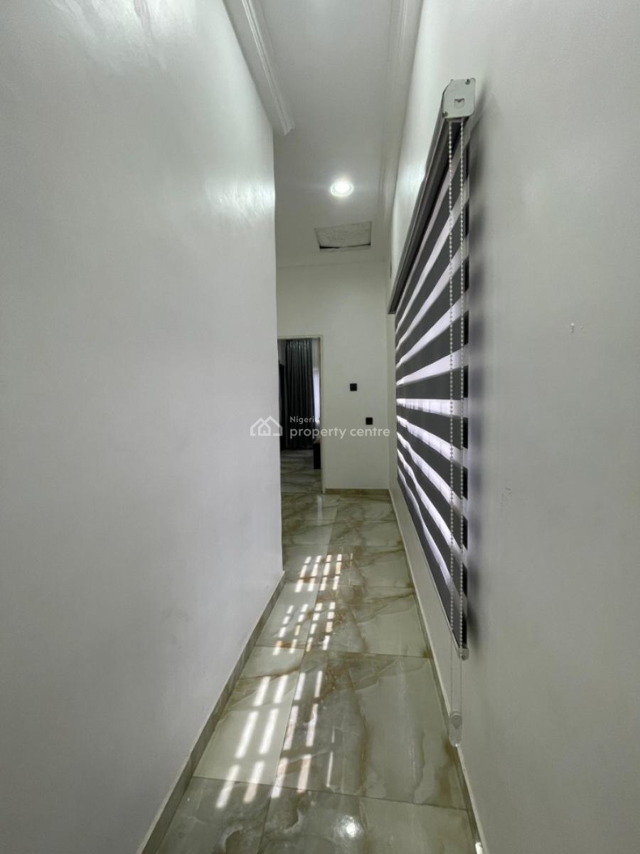 Semi-furnished 2-bedroom Apartment in a Premium Estate, Kolapo Ishola Gra, Akobo, Ibadan, Oyo, Detached Bungalow for Rent