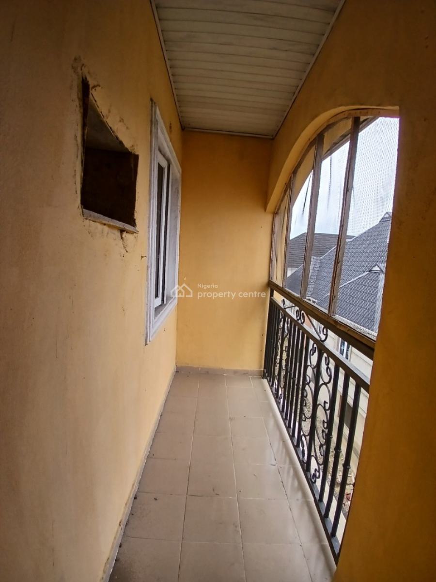 Masters Bedroom with Personal Balcony in a Shared Apartment, Gated and Secured Estate Along Badore Road, Ajah, Ajah, Lagos, Flat / Apartment for Rent