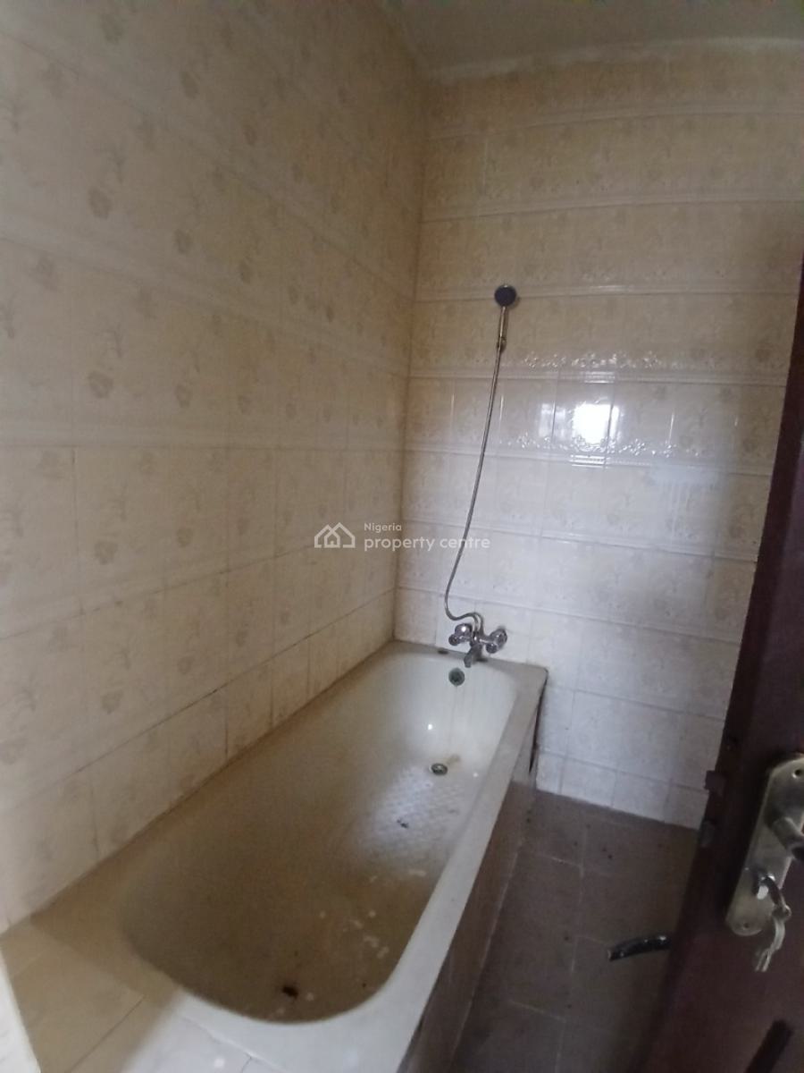 Masters Bedroom with Personal Balcony in a Shared Apartment, Along Badore Road, Ajah, Lagos, Flat / Apartment for Rent