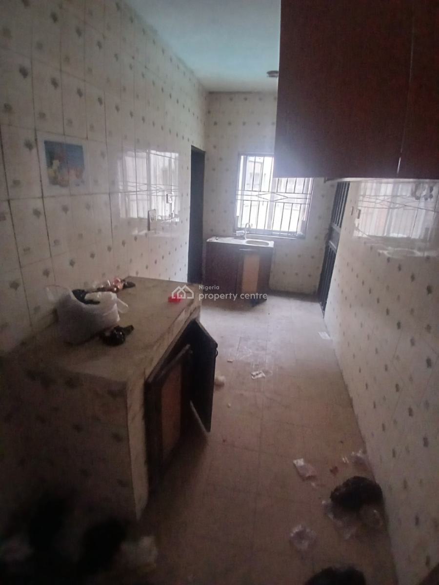 Massive Rooms in a Shared Apartment, Gated and Secured Estate in Badore, Ajah, Lagos, Flat / Apartment for Rent