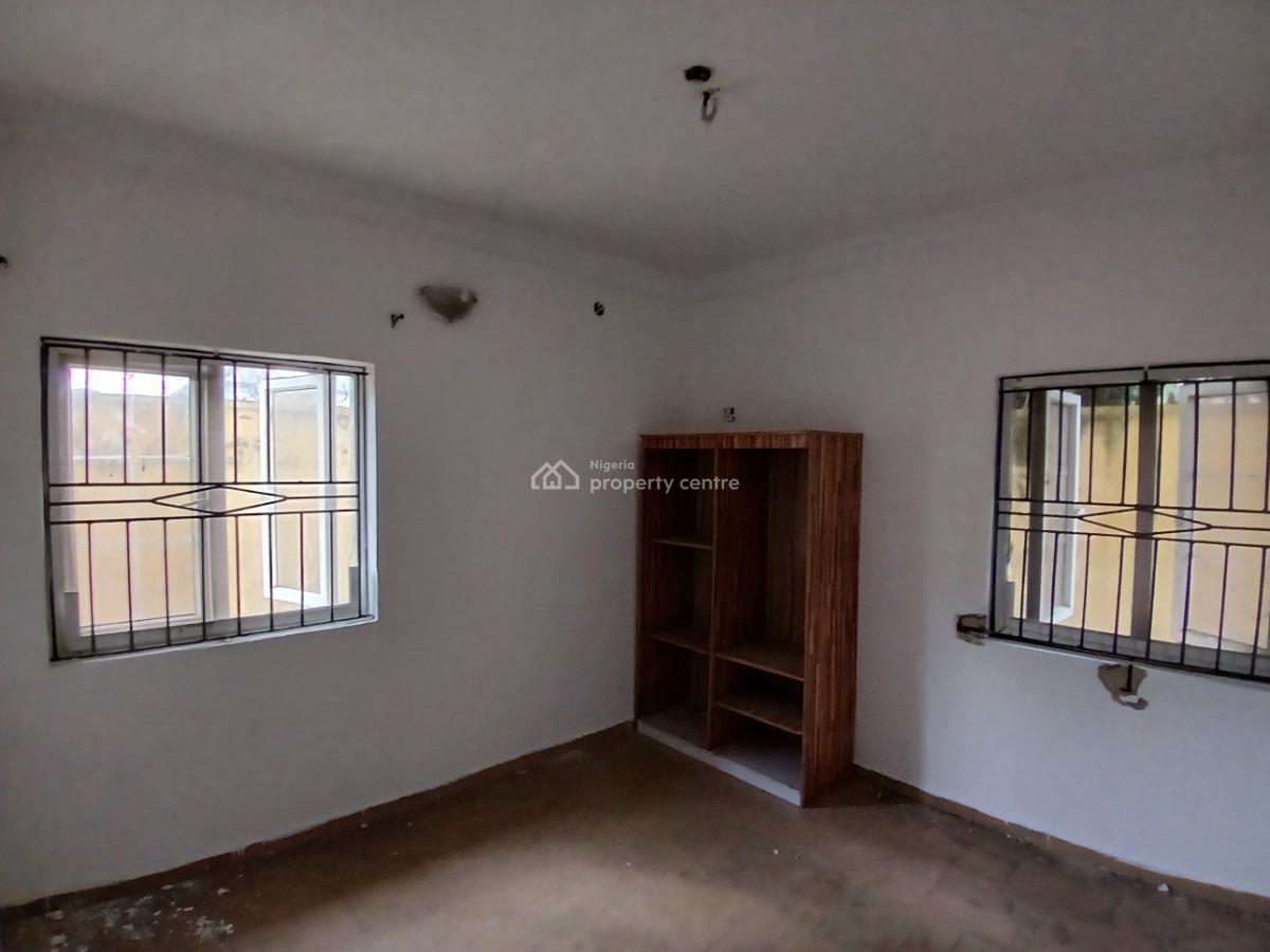 Massive Rooms in a Shared Apartment, Badore, Ajah, Lagos, Flat / Apartment for Rent
