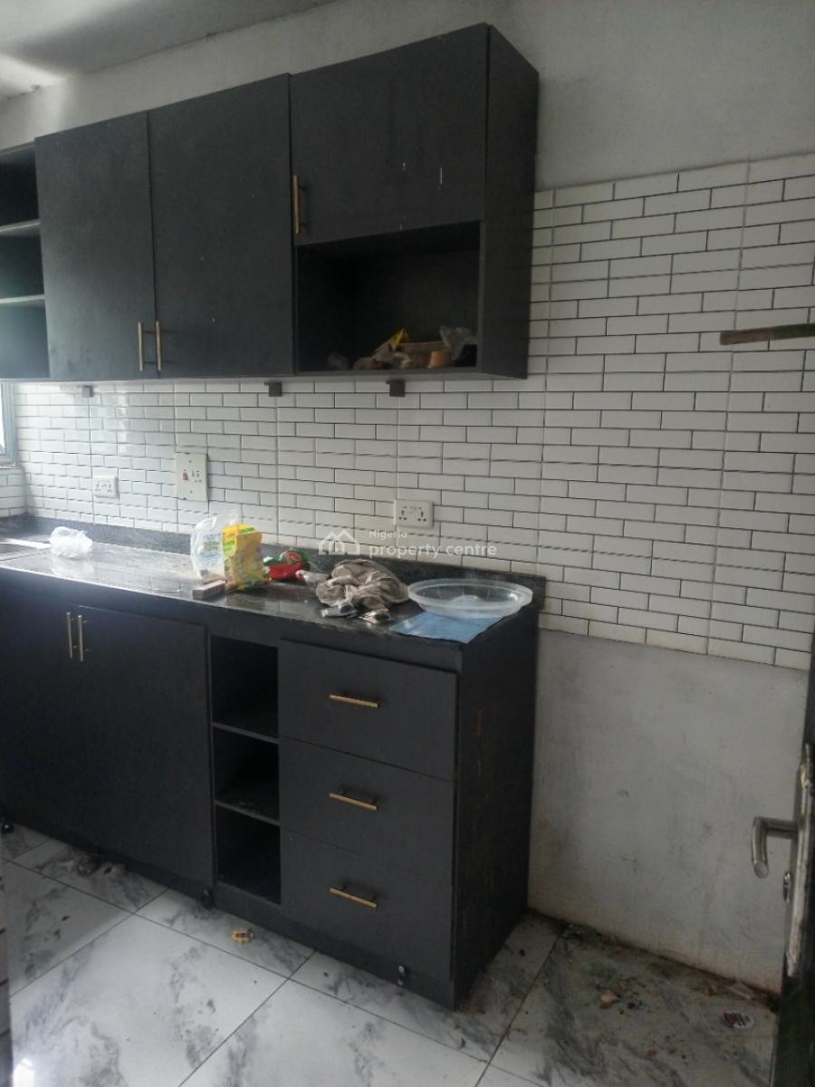 Executive 2 Bedroom Apartment in an Estate, Awoyaya, Ibeju Lekki, Lagos, House for Rent