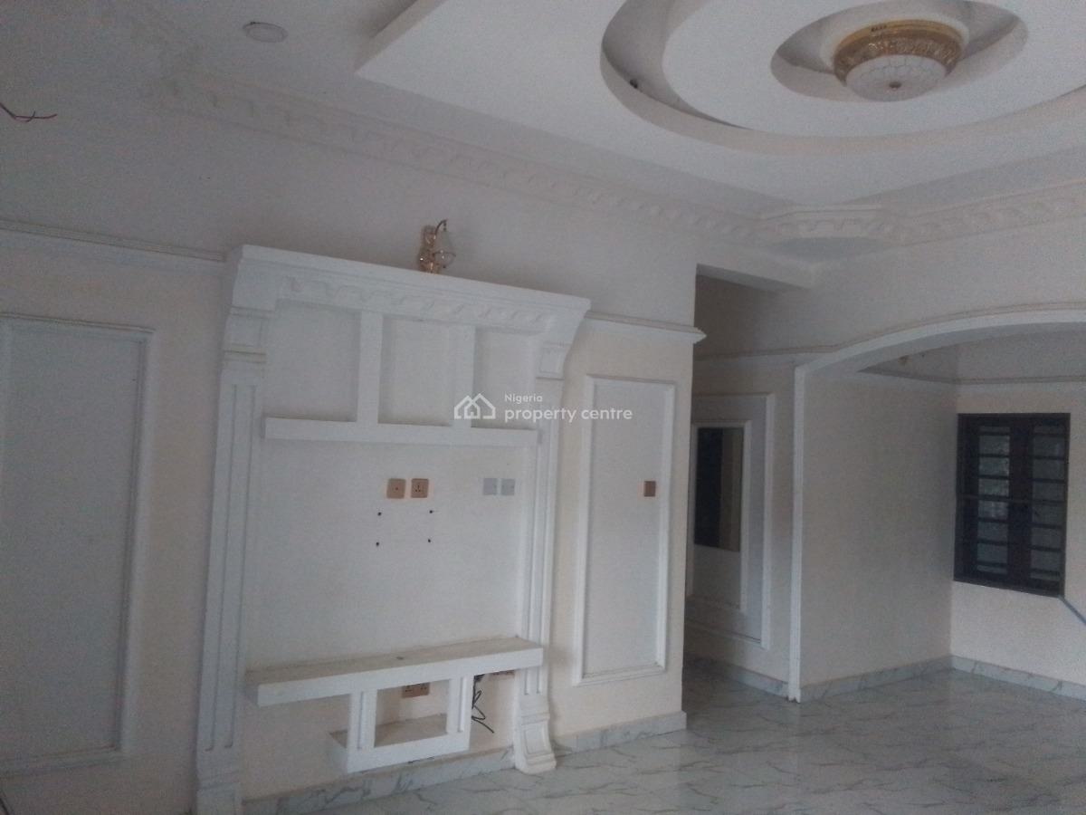 Luxury 2 Bedroom Flat with Excellent Features, Meadow View Estate, Ogombo, Ajah, Lagos, Flat / Apartment for Rent