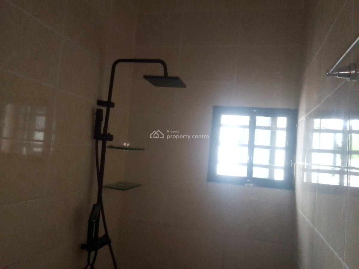 Luxury 2 Bedroom Flat with Excellent Features, Meadow View Estate, Ogombo, Ajah, Lagos, Flat / Apartment for Rent