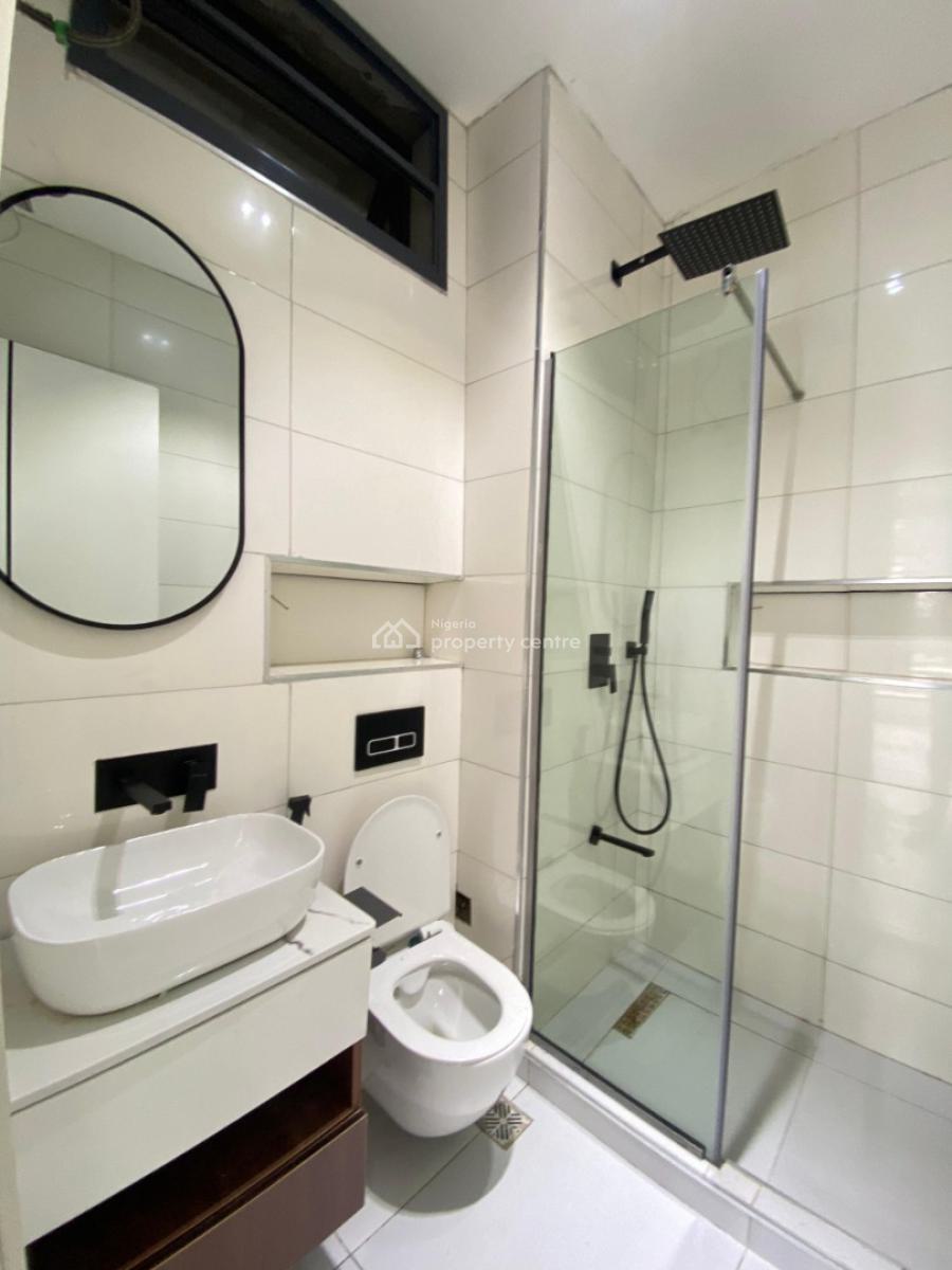 2 Bedroom Flat with Swimming Pool and Gym, Ologolo, Lekki, Lagos, Flat / Apartment for Sale