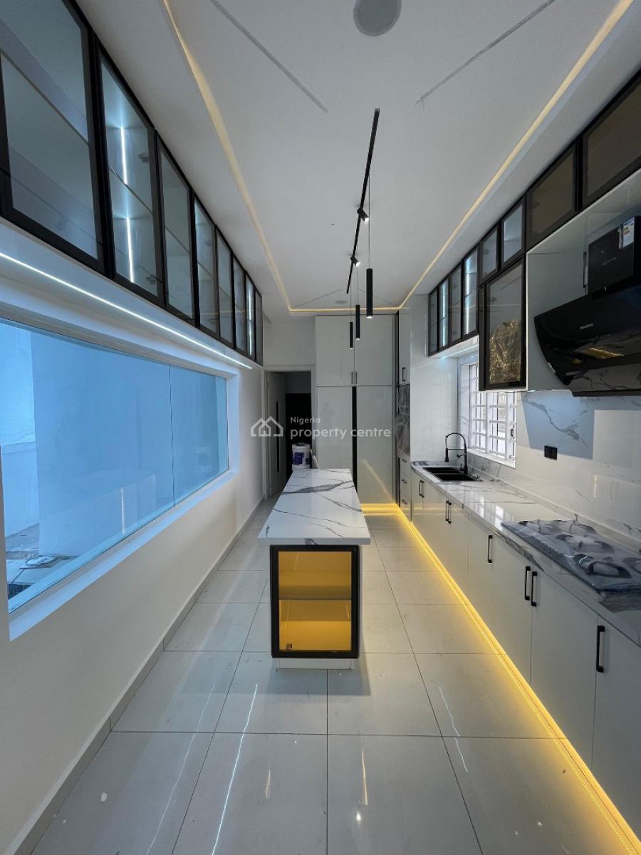 Luxurious 5 Bedroom Detached Duplex with Pool & Bq in Secure Estate, Ologolo, Lekki, Lagos, Detached Duplex for Sale