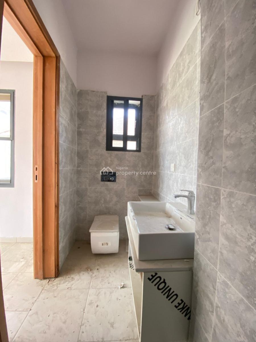 2 Bedroom Flat with Swimming Pool & Gym, Ologolo, Lekki, Lagos, Flat / Apartment for Sale