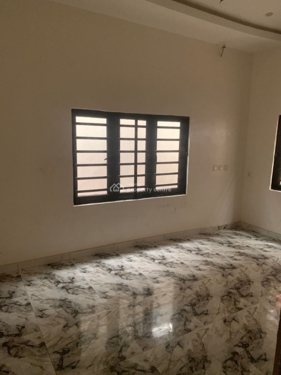 Excellent 2 Bedroom Apartment, Gra Phase 1, Magodo, Lagos, Flat / Apartment for Rent