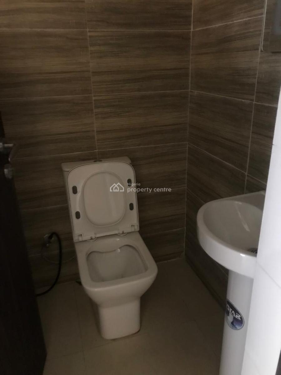 Nicely Built 4 Bedroom Semi Detached Duplex with 2 Rooms Bq, Jabi, Jabi, Abuja, Semi-detached Duplex for Rent