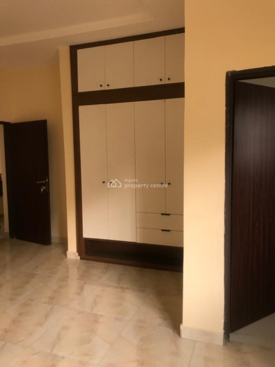 Nicely Built 4 Bedroom Semi Detached Duplex with 2 Rooms Bq, Jabi, Jabi, Abuja, Semi-detached Duplex for Rent