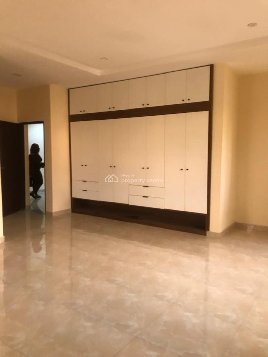 Nicely Built 4 Bedroom Semi Detached Duplex with 2 Rooms Bq, Jabi, Jabi, Abuja, Semi-detached Duplex for Rent