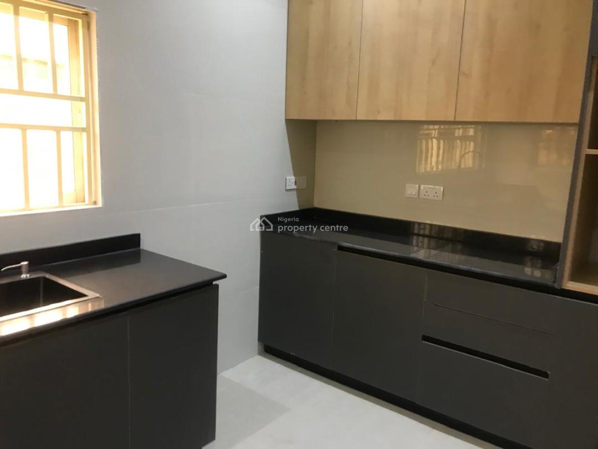 Nicely Built 4 Bedroom Semi Detached Duplex with 2 Rooms Bq, Jabi, Jabi, Abuja, Semi-detached Duplex for Rent