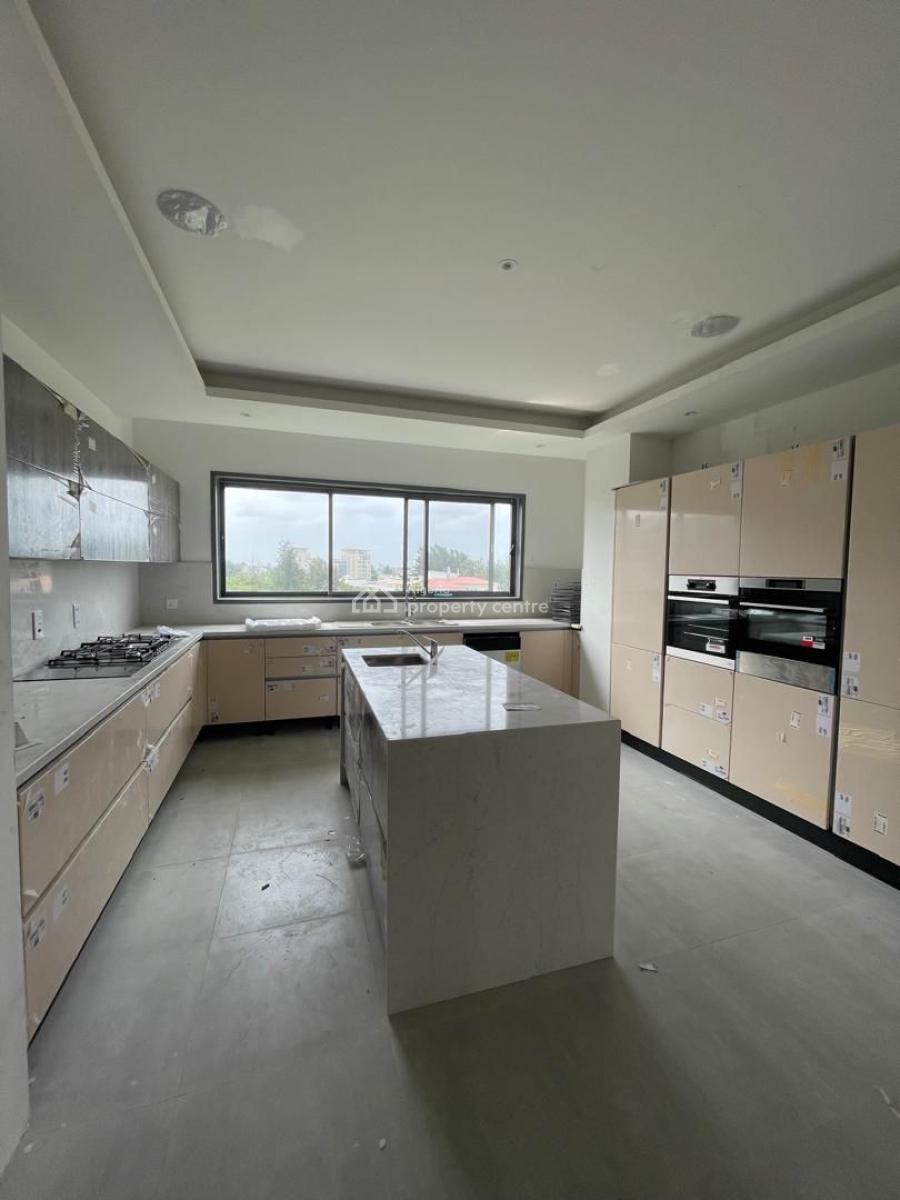 Luxuriously Built 4 Bedroom Apartment, Banana Island, Ikoyi, Lagos, Flat / Apartment for Rent