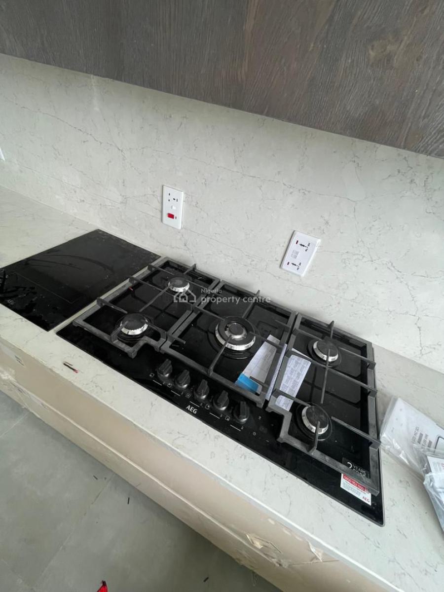 Luxuriously Built 4 Bedroom Apartment, Banana Island, Ikoyi, Lagos, Flat / Apartment for Rent