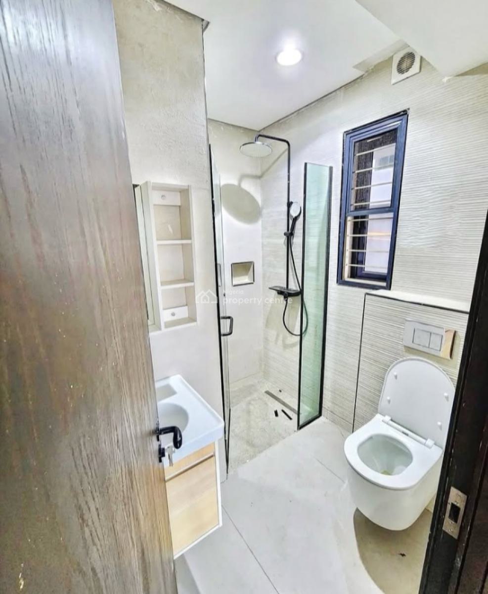 Exquisite Brand New 3 Bedroom Apartment, Lekki Phase 1, Lekki, Lagos, Flat / Apartment for Sale