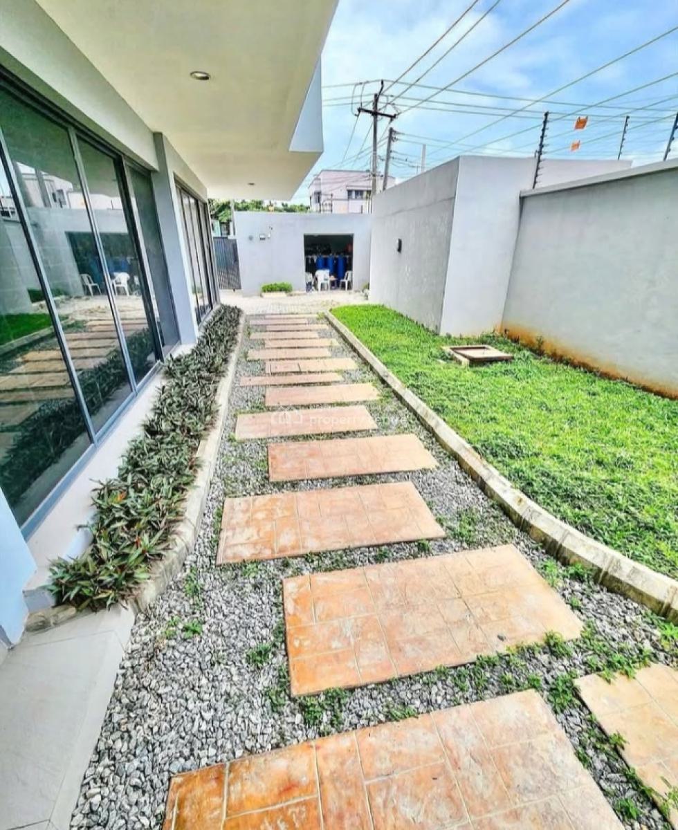 Exquisite Brand New 3 Bedroom Apartment, Lekki Phase 1, Lekki, Lagos, Flat / Apartment for Sale