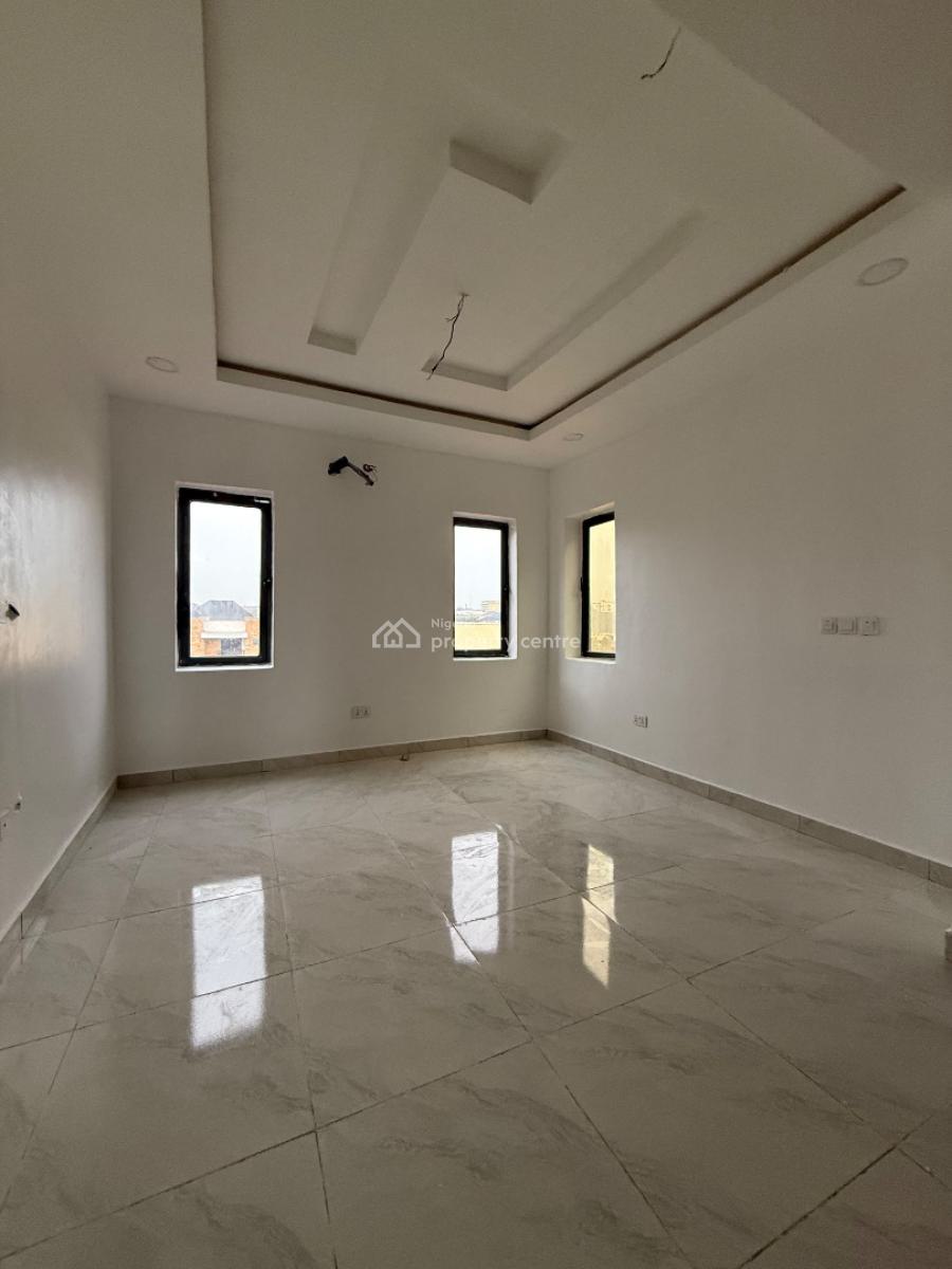 Spacious 3 Bedroom Apartment on Third Floor, Blue Cubana, Mabushi, Abuja, Flat / Apartment for Rent