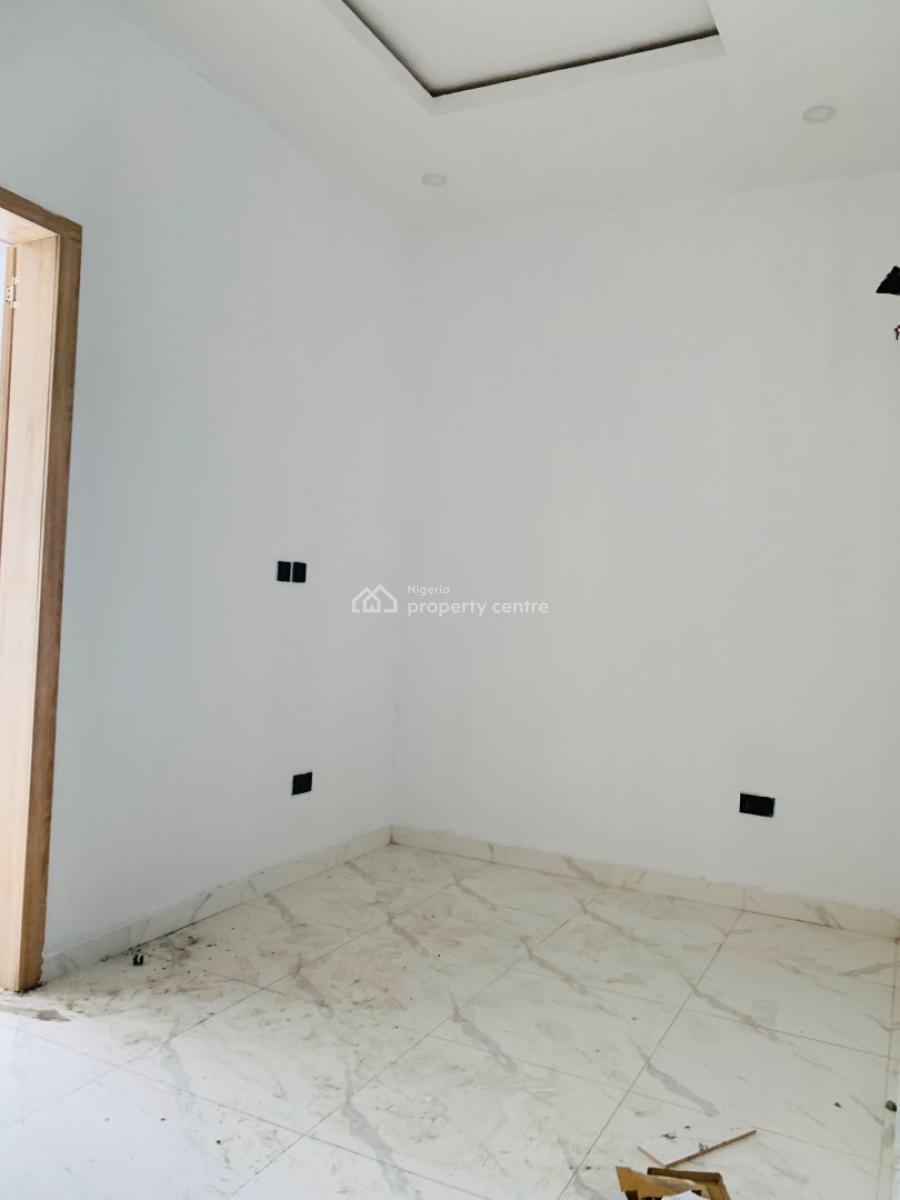 Spacious and Self Gated 4 Bedroom Terrace Duplex, Ikota, Lekki, Lagos, Terraced Duplex for Sale