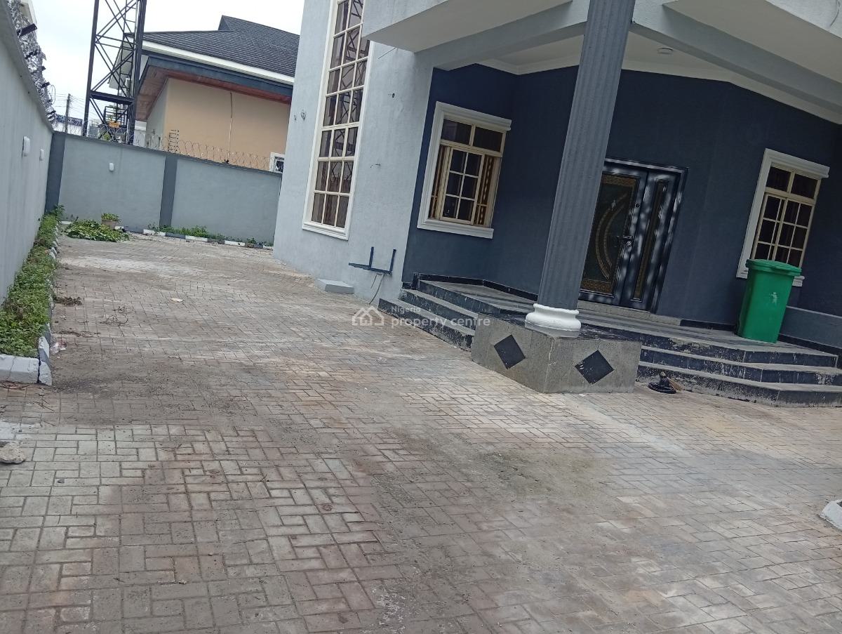 a Fresh Renovated Large 5 Bedroom Fully Detached Duplex, Lekki Phase 1, Lekki, Lagos, Detached Duplex for Rent