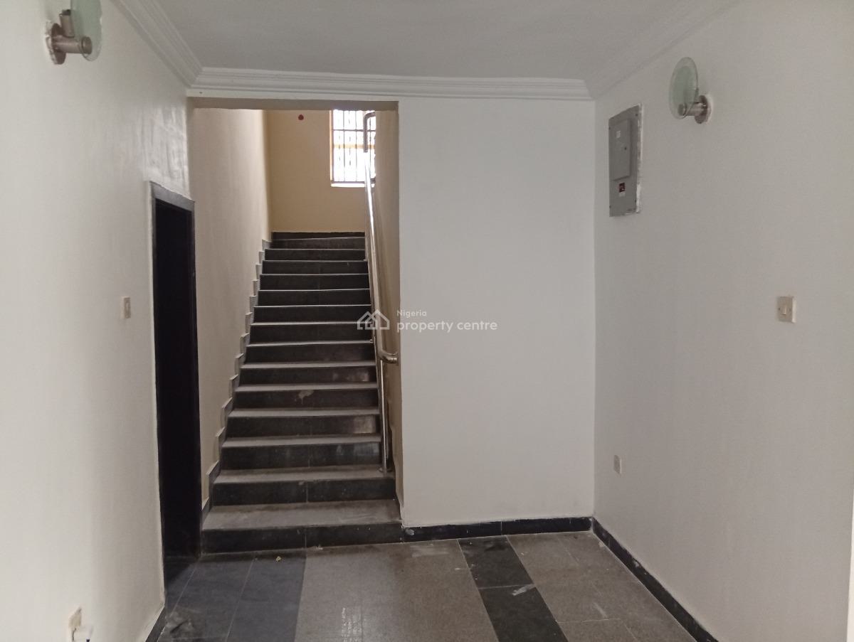 a Fresh Renovated Large 5 Bedroom Fully Detached Duplex, Lekki Phase 1, Lekki, Lagos, Detached Duplex for Rent