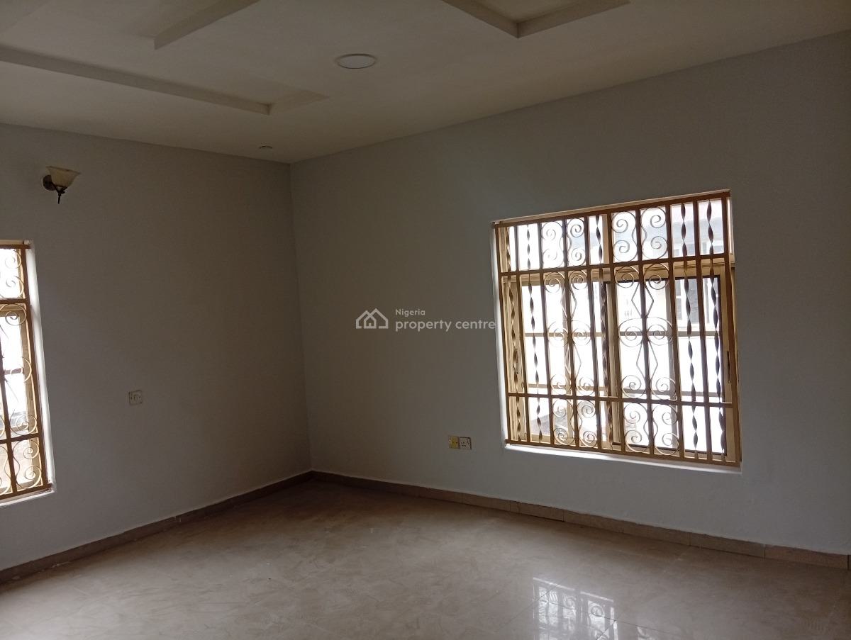 a Fresh Renovated Large 5 Bedroom Fully Detached Duplex, Lekki Phase 1, Lekki, Lagos, Detached Duplex for Rent