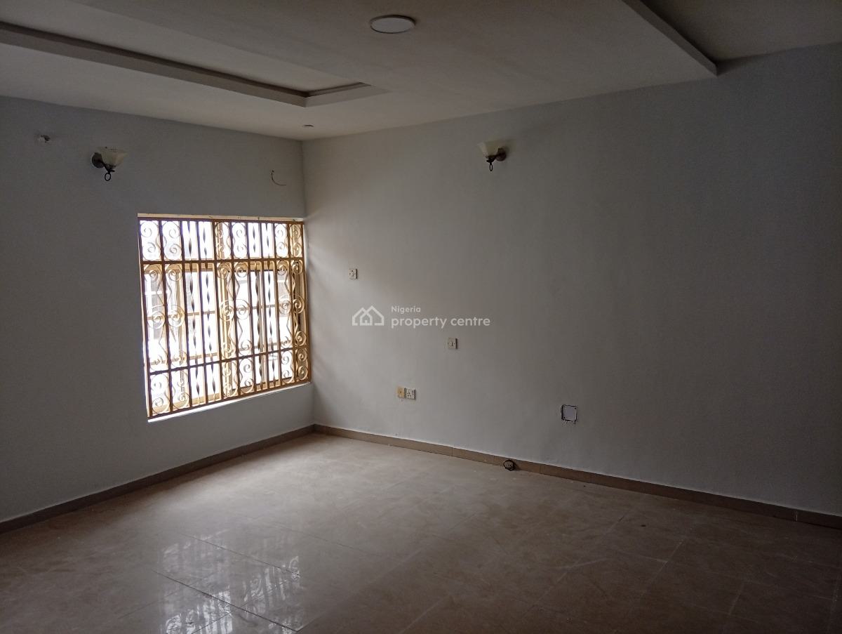 a Fresh Renovated Large 5 Bedroom Fully Detached Duplex, Lekki Phase 1, Lekki, Lagos, Detached Duplex for Rent