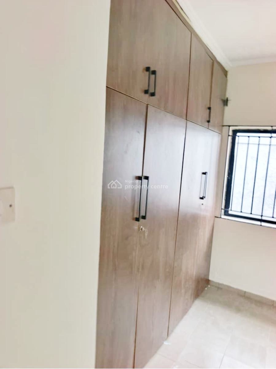 a Newly Renovated Spacious 3 Bedroom Bungalow with Bq, Omole Phase 2, Ikeja, Lagos, Flat / Apartment for Rent