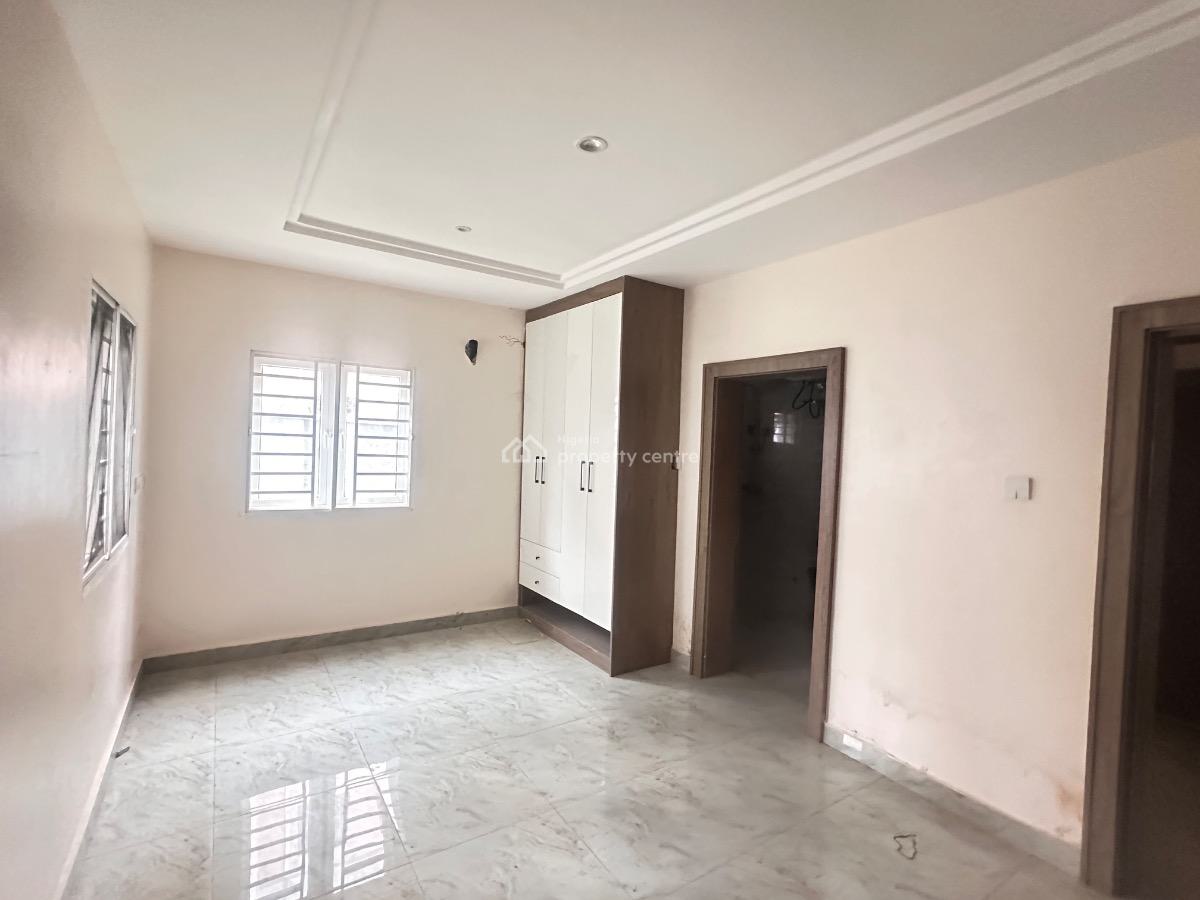 Newly Built and Spacious 3 Bedroom Flat, Tarred Roads, Jahi, Abuja, Flat / Apartment for Rent