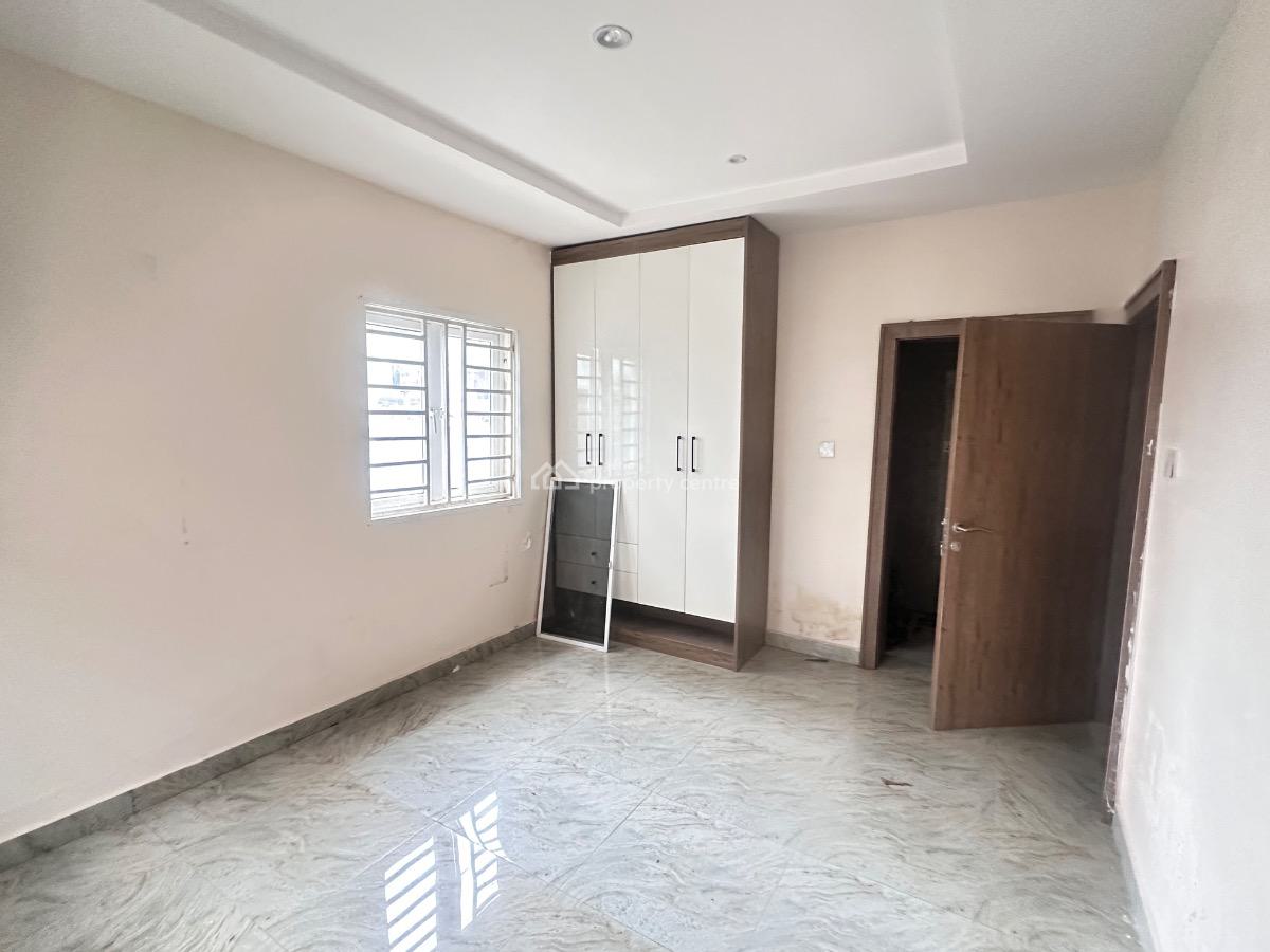Newly Built and Spacious 3 Bedroom Flat, Tarred Roads, Jahi, Abuja, Flat / Apartment for Rent