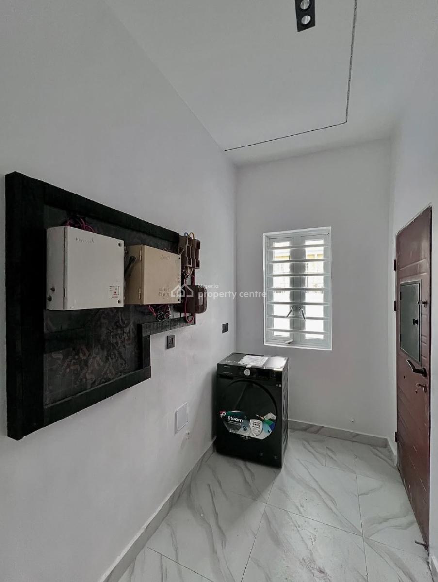 6 Bedroom Duplex with Swimming Pool, Osapa, Lekki, Lagos, Detached Duplex for Sale