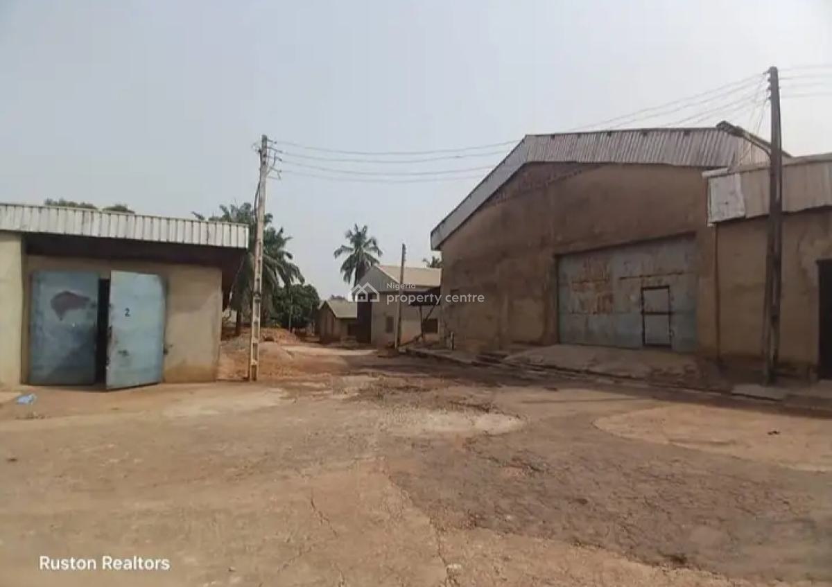 a Factory and Warehouse, Int. Airport Junction, Alakia, Ibadan, Oyo, Warehouse for Rent