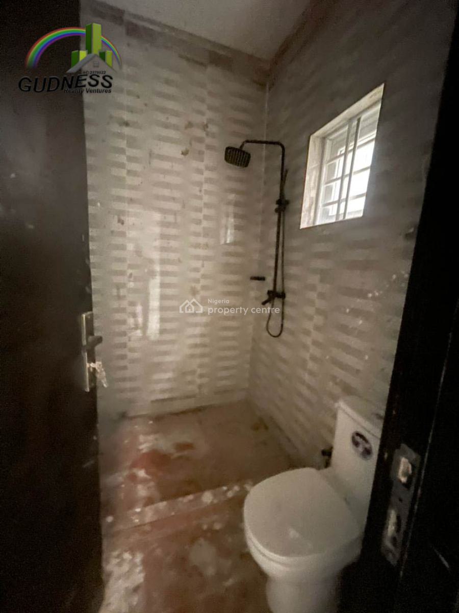 2 Bedroom Apartment, Ikota Villa Estate, Ikota, Lekki, Lagos, Flat / Apartment for Sale