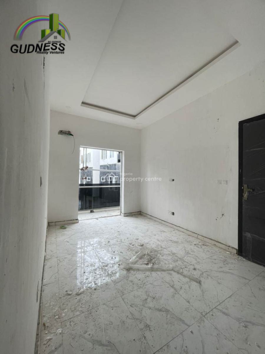 2 Bedroom Apartment, Ikota Villa Estate, Ikota, Lekki, Lagos, Flat / Apartment for Sale