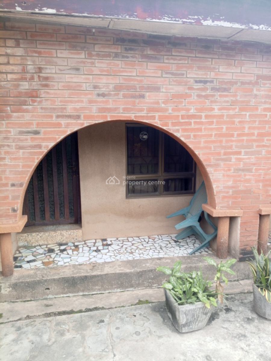 Structurally Sound 6 Bedroom Bungalow En Suite 820sqm of Land, Isebo, Alakia, Ibadan, Oyo, Detached Bungalow for Sale